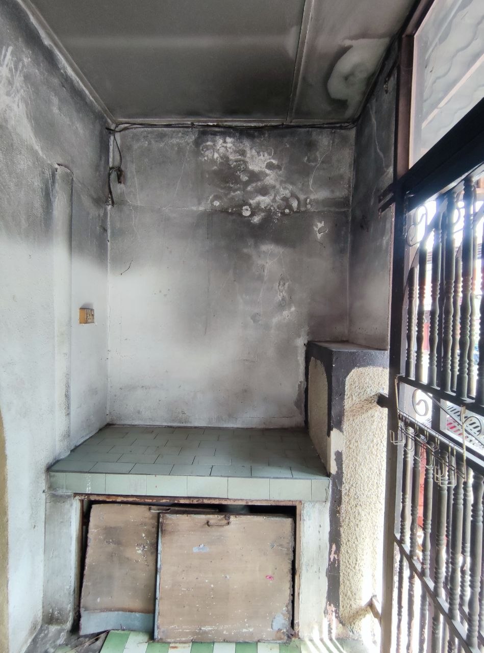 Keadaan rumah pusaka di Lorong Jujur, Tun Razak